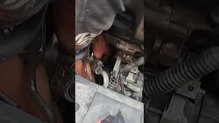 Difficulty in installing the serpentine belt [upl. by Tarazi572]