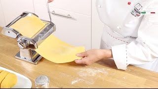 Homemade fresh pasta with Marcato Atlas 150 Classic  Video tutorial [upl. by Roslyn853]