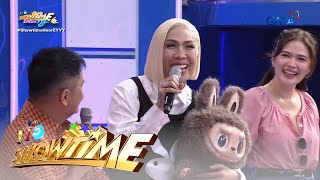 Vice Ganda FRESH FROM AMERICA AT MAY DALANG BISITA Showing Bulilit  Its Showtime [upl. by Aicinat]