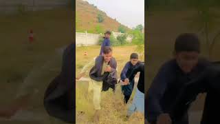 Kal pa hatmido shawo gadoonvines funny pashtofunnyvines pashtocomedy comedy pashtoonvines [upl. by Shandee]