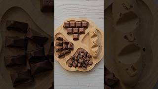 ASMR filling platter with chocolate  TOBLERONE  SCHOGETTEN asmr short chocolate platter [upl. by Crespi]