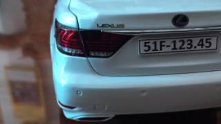 Review mô hình Lexus LS600HL 118 autorart [upl. by Haimrej]