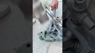 Universal joint disassembly process Good tools and machinery can increase work efficiency [upl. by Tamarah860]