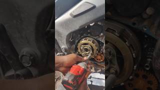 How to fitting NS bike clutch plate assembly bikemechanic automobile shortvideo ns200 bajaj [upl. by Hiller]