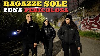 Con Due Ragazze nella Strada Malfamata e Pericolosa [upl. by Eloise]