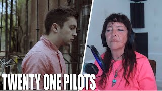 PSICOLOGA REACCIONA A Twenty One Pilots Migraine [upl. by Bui]