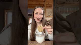 DAS triggert DICH🥲💀 shortvideo comedy milch keks lustig humorfun essen milch falsch [upl. by Nalrah]