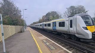 Class 377 leaving class 700 arriving Hassocks [upl. by Sukramaj]