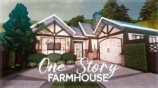 Roblox Bloxburg  OneStory Farmhouse  Minami Oroi [upl. by Mooney479]