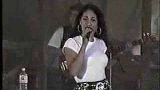 Selena Amor Prohibido [upl. by Eixela]