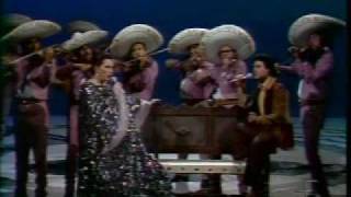 juan gabriel y lola beltran se me olvido otra vez [upl. by Nirehs]