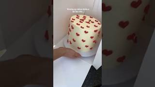 HOW TO BOX YOUR CAKES  cakevideos cakebox cakedecorating [upl. by Ahseral93]