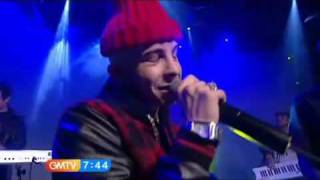 Tinchy Stryder ft NDubz  Number 1  Live [upl. by Zsa]