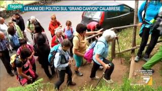 Le mani dei politici nel Grand Canyon calabrese [upl. by Weidar146]