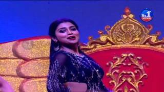 Santhosham Awards 2015  Shriya Dance Performance  No1 News [upl. by Otilia]