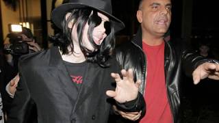 Michael Jackson shopping in Rodeo Drive 02272009 [upl. by Wager]