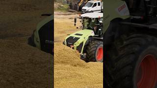 Silo Action claas fendt agriculture farming landwirtschaft tractor traktor lpgostharz [upl. by Geithner]