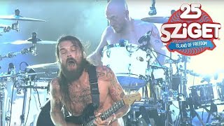 Biffy Clyro  Living Is A Problem Because Everything Dies LIVE  Sziget 2017 [upl. by Konstanze]