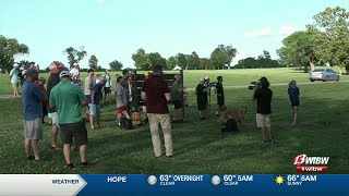 Professional disc golfers stop by Lake Shawnee ahead of Emporia tournament [upl. by Reyotal]