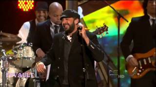 Juan Luis Guerra Cantando La Guagua En Vivo en Latin Grammys 2010HD [upl. by Ongineb]