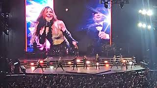 Gloria Trevi  Pelo Suelto Allstate Arena 2024 [upl. by Sterrett]