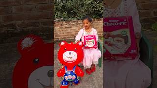 Amaira ne apna cake kise khilaya 🤔😱🤣 fun funny thegeetagurjar comedy shorts [upl. by Marja]