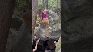 Squamish Bouldering  Timeless V5 rockclimbing bouldering bc britishcolumbia [upl. by Segroeg]