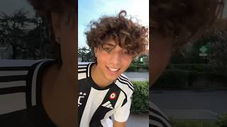 este o este con la nuova maglia della juve🤩 [upl. by Jaal]