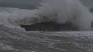 Tempête Ulla  en Bretagne sur le port de Doellan [upl. by Rentsch]