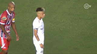 Neymar inova em chapéu [upl. by Ronel939]