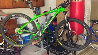 Specialized rockhopper evo pro [upl. by Sou]