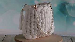 Weiße Grobstricktasche Chunkybag ideal für Hochzeit die stylische Handtasche [upl. by Ardyth791]