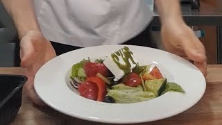 ГРЕЧЕСКИЙ САЛАТ  Рецепт и заправка как в ресторанах 😊👨‍🍳 [upl. by Kaile88]