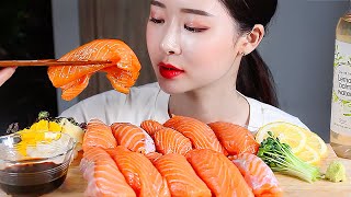 대왕연어초밥 리얼사운드먹방  Giant Salmon Sushi Mukbang Eating Show суши サーモン ปลาแซลมอน Cá hồi Лосось 三文鱼 [upl. by Billmyre]