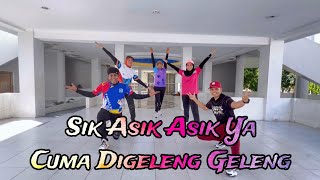 Sik Asik Asik Ya Cuma Digeleng Geleng  Dance Fitness  TikTok Viral  Happy Role Creation [upl. by Child]