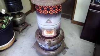 Perfection Oil Heater No1665 [upl. by Yeblehs]