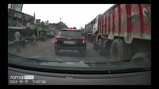 Unnoticed Danger on our RoadsBeware of the different vehicles BLIND SPOTS [upl. by Wolram]