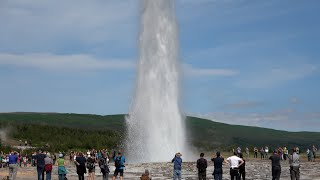 ICELANDS STROKKUR GEYSER IN GEYSIR HOT SPRINGS 4K [upl. by Einnos855]