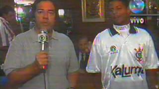 Apresentação de Marcelinho no Corinthians em 1993 [upl. by Ahtanamas]