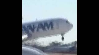 Boeing 727200 Panam Takeoff [upl. by Nocaed679]