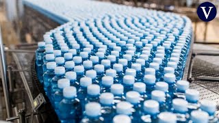 Analizan 280 muestras de agua de 20 marcas y solo una de ellas está libre de microplásticos [upl. by Mitchael]