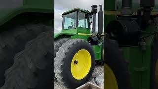 Sharp John Deere 8640 with Kinze Repower [upl. by Oznofla]