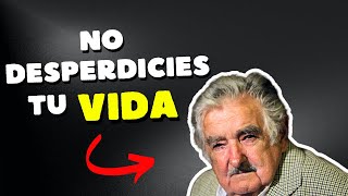 Pepe Mujica  Reflexión sobre la sociedad consumista y la vida [upl. by Falkner]