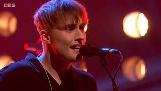 Sam Fender  Hypersonic Missiles Graham Norton [upl. by Heimlich413]