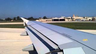 Flugzeug Start in Malta [upl. by Moira130]