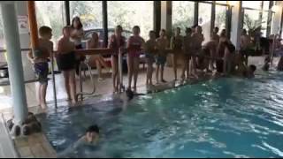 Eisgutscheine beim Schwimmfest der Rasteder Grundschulen [upl. by Yenitirb]