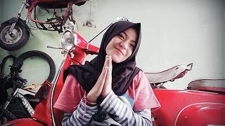 Ladies Vespa Hijab Cantik Bandung [upl. by Irok]