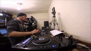 DJ BEAT MATCHING PRACTISE BY ELLASKINS THE DJ TUTOR [upl. by Falkner]