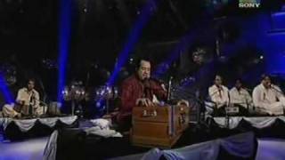 Rahat Fateh Ali Naina Thug Lain ge Live [upl. by Anali]