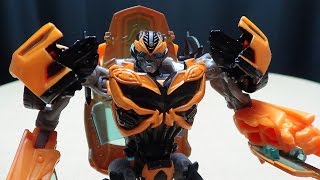 Age of Extinction Deluxe BUMBLEBEE EmGos Transformers Reviews N Stuff [upl. by Gally]